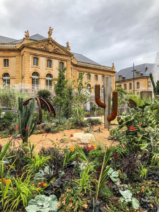 Le Colibri - Stationnement Gratuit - Balcon - Jusqu'A 4 Personnes Lägenhet Metz Exteriör bild